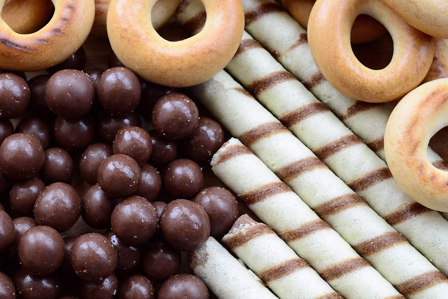 Our solution for the <strong>snacks, sweets and nuts industry</strong>